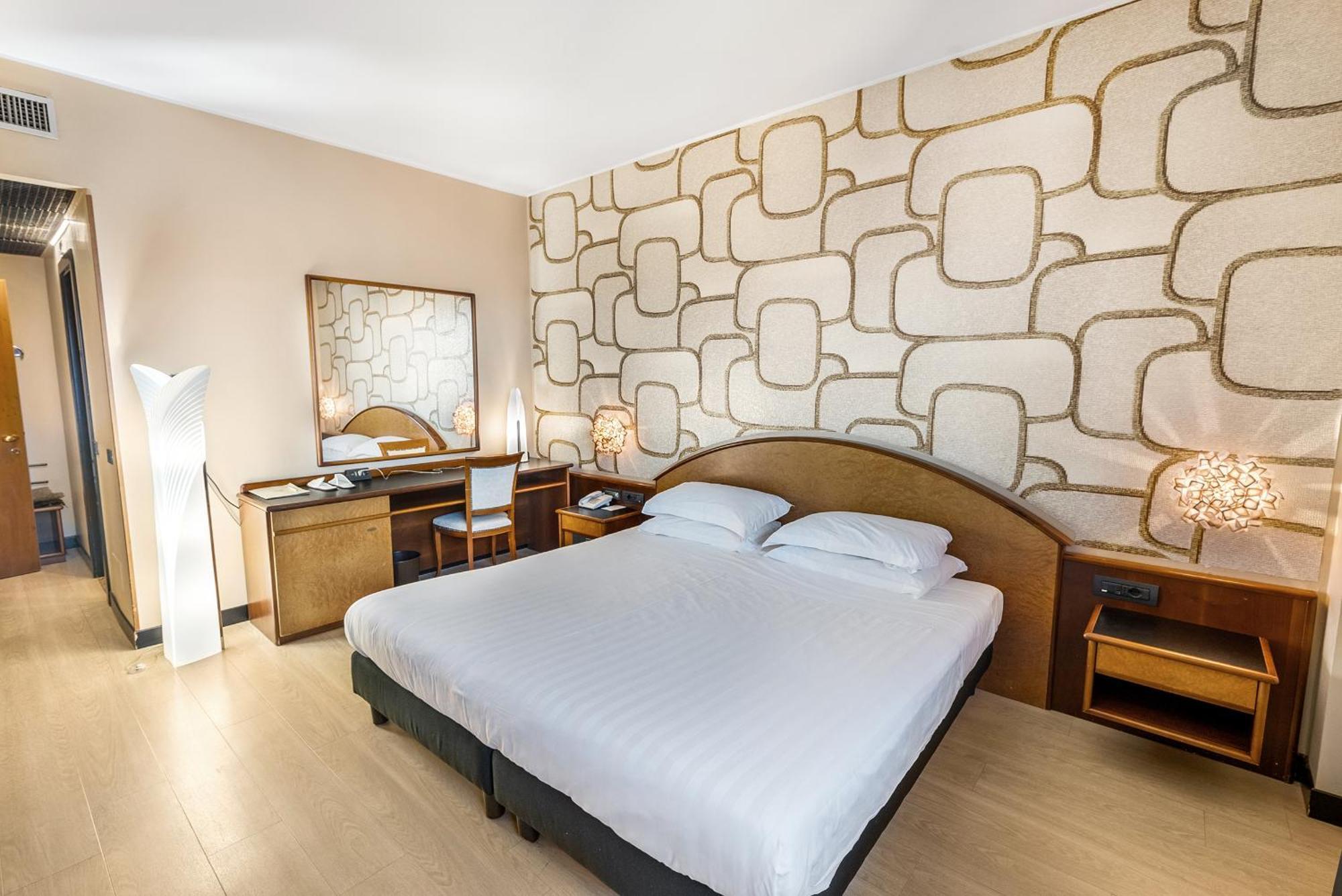 Abacus Hotel Sesto San Giovanni Exterior foto